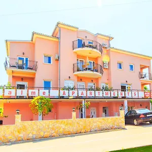 4 Palme Apartament Funtana