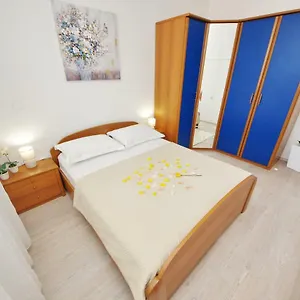 Paulin Apartament