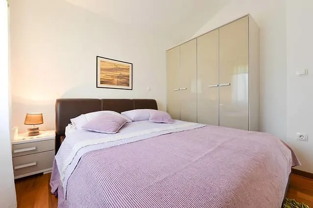 Apartment Varga Ζαντάρ