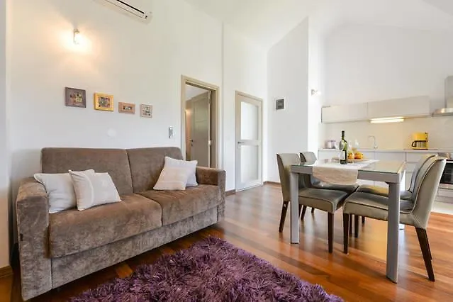 Apartment Varga Ζαντάρ