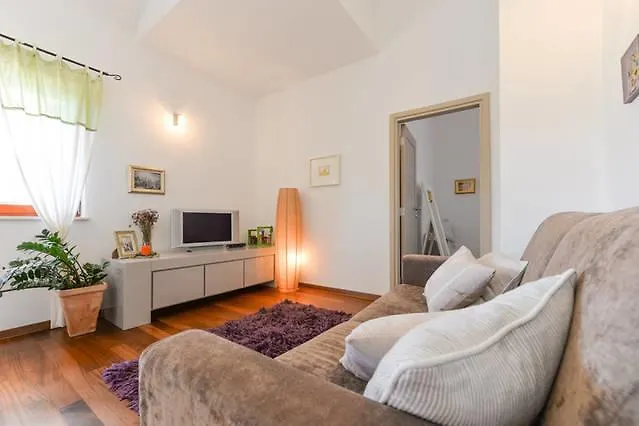 Apartment Varga Ζαντάρ